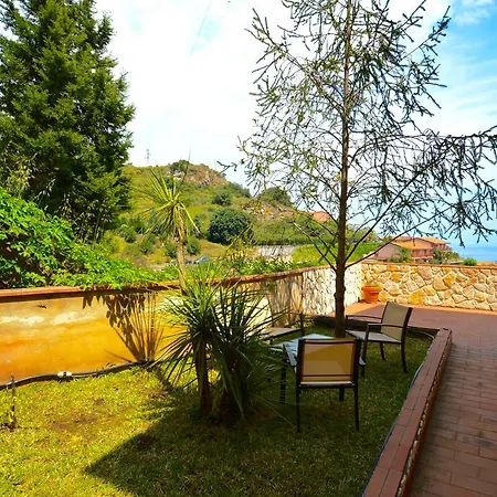 Semesterbostad Casa Indaco SantʼAlessio Siculo